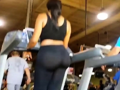 big booty at gym